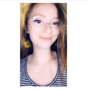 Meet your Posher, Kaitlyn